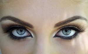 eye-881884_640