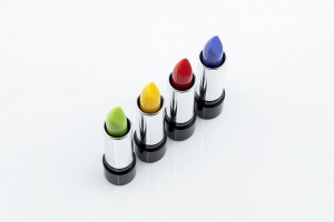 lipstick-1531929_640